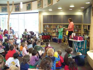 Photograph of Don the Magician doing a show in the HPL children's room
